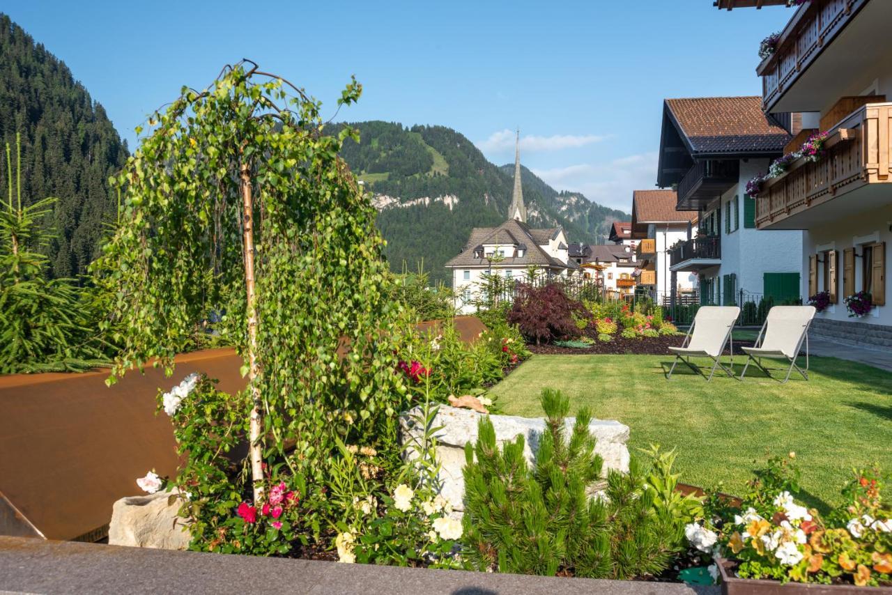 Vernel Hotel