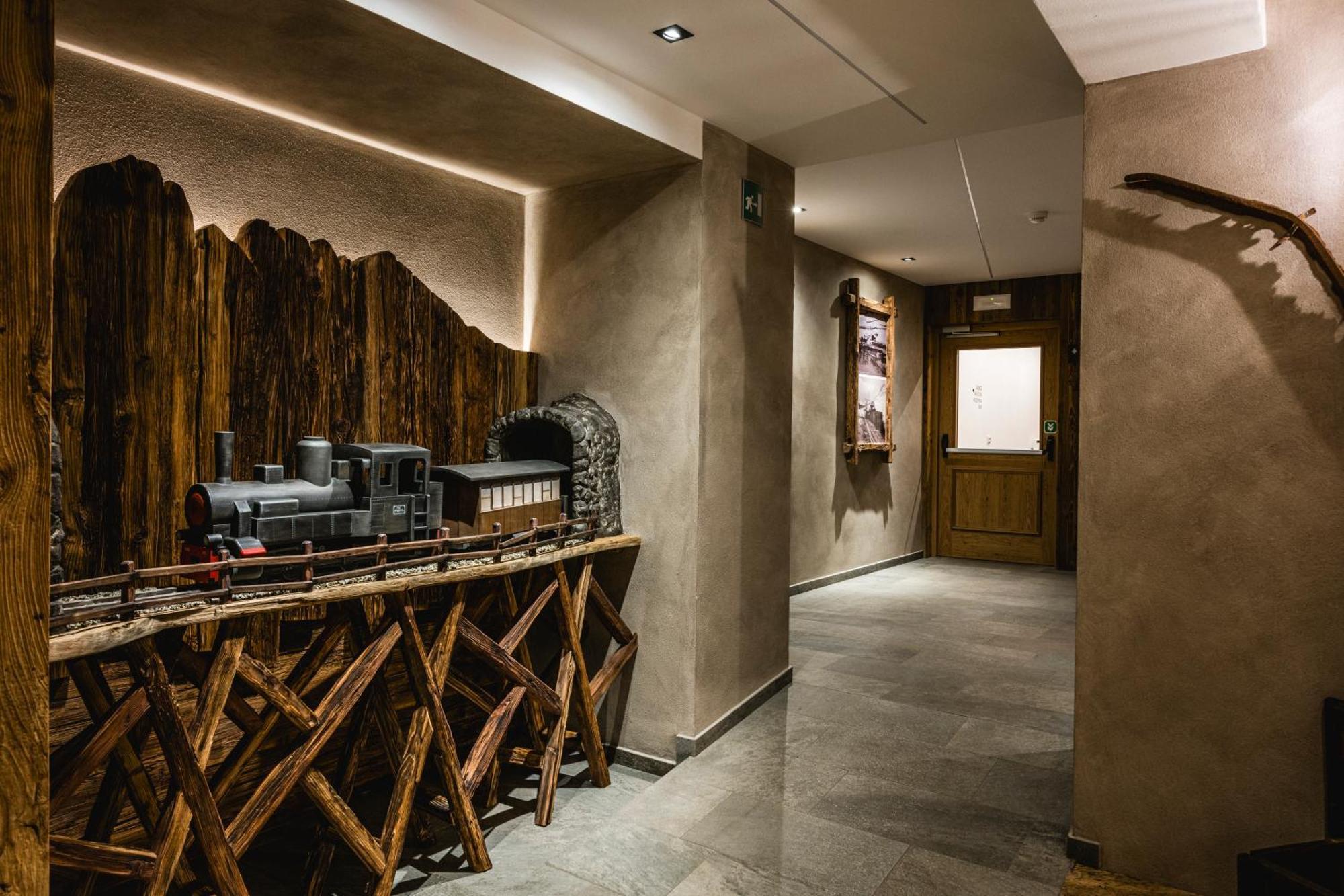 Vernel Hotel 3*