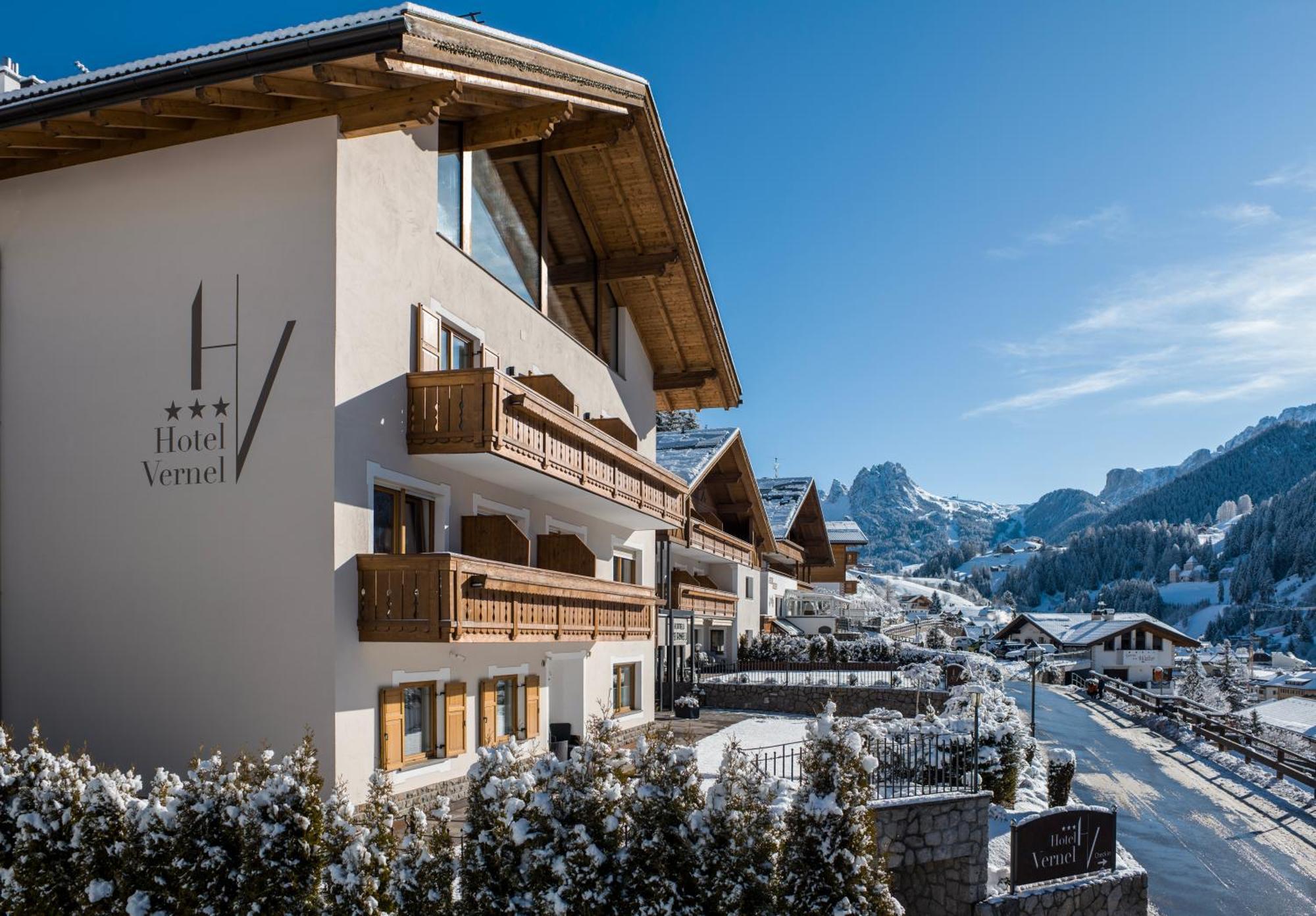 Vernel Hotel 3*