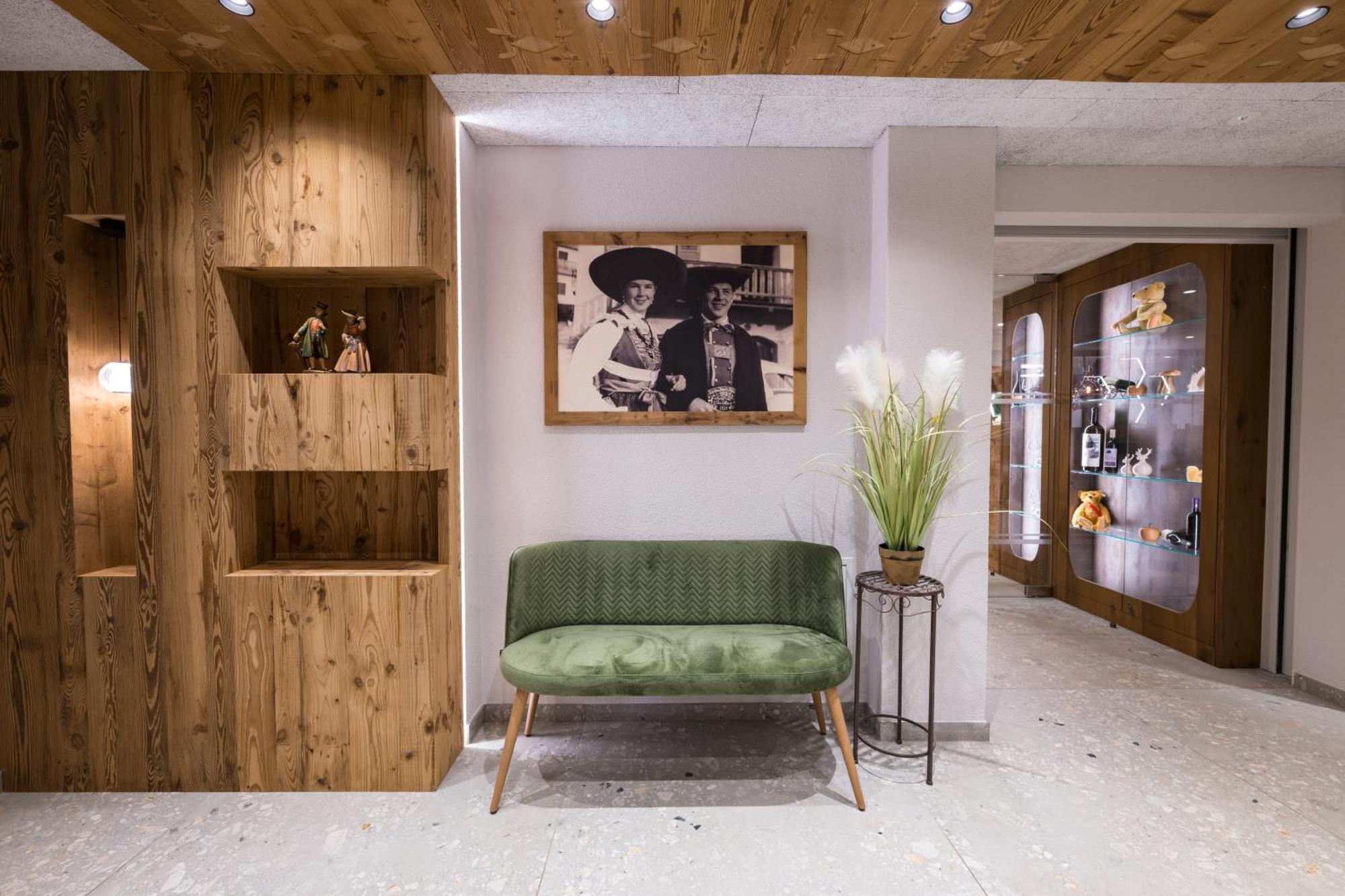 Hotel Vernel